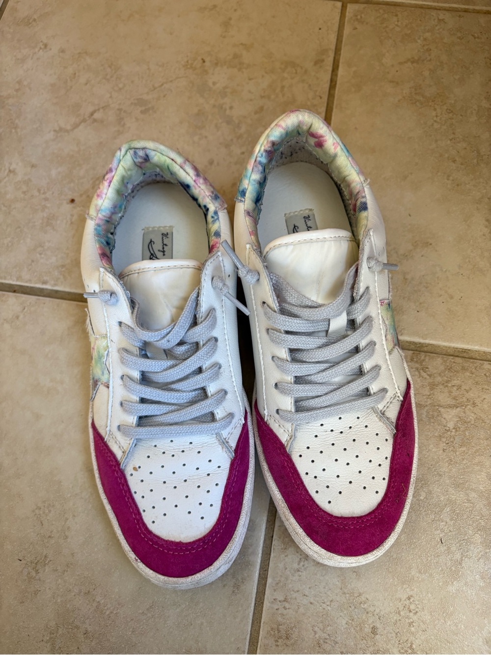 Vintage havana sneakers size 7